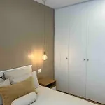 Cocooning & Cosy In Center 17 Apartment
