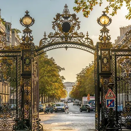 Cocooning & Cosy In Center 17 Apartman